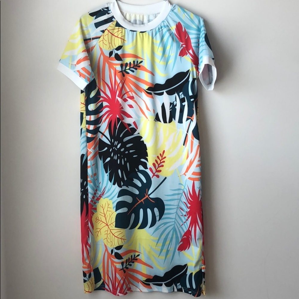 Leaf print pretty sporty dress